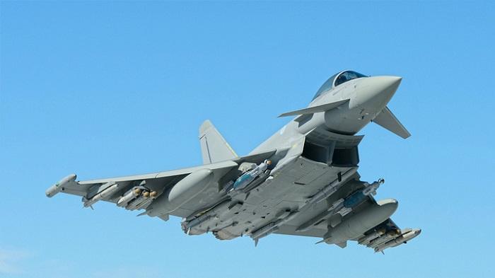 Qatar to Buy 24 Typhoon Fighters from Britain