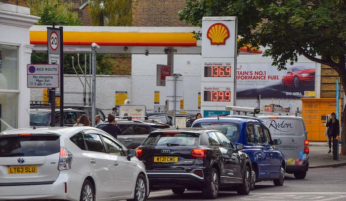 בגלל ברקסיט: בהלת מחסור בדלק בבריטניה