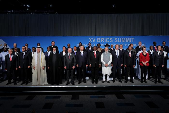 The BRICS status and role in global governance