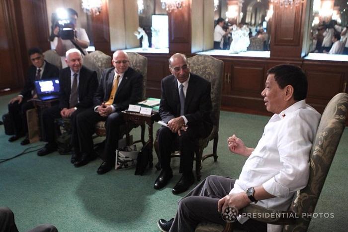 סמי קצב נפגש עם נשיא הפיליפינים
