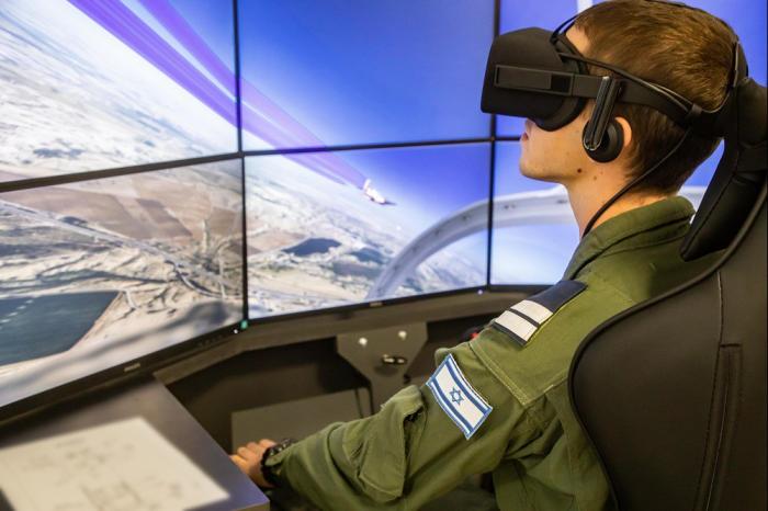 tidsskrift Arne rødme Inside IAF's New VR Flight Simulator | Israel Defense