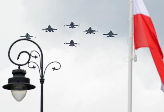 דיווח בפולין: "אלישרא ואלתא בין המועמדות לספק למטוסי הקרב העתידיים של פולין מערכות מוטסות לחסימה אלקטרונית"
