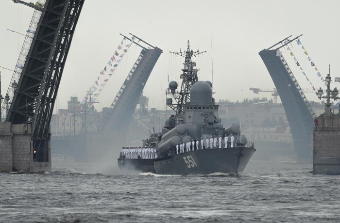 ה&#039;צל השחור&#039; שהביאו עמם צוללי הצי הרוסי לתרגיל הימי במזרח הים התיכון