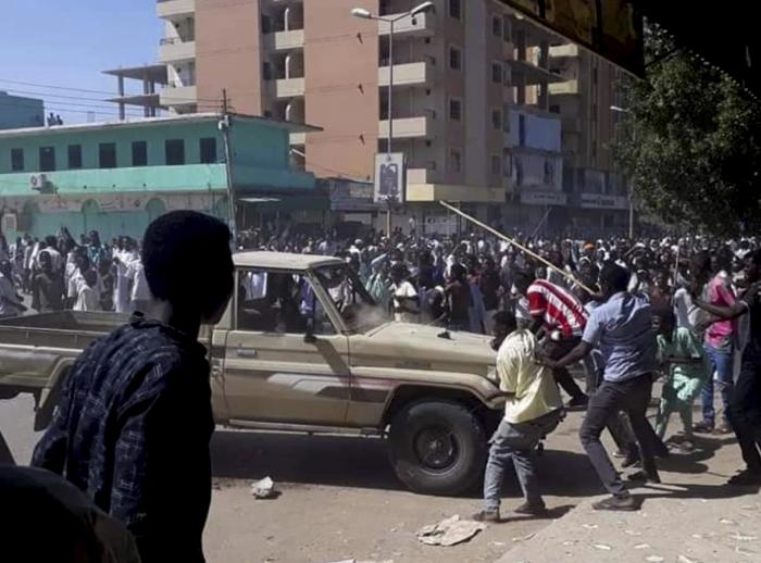 שכירי חרב רוסיים, אנשי ארגון WAGNER מסייעים בפיזור הפגנות נגד ממשלת סודן