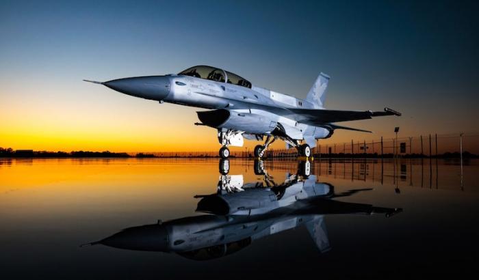 חיל האוויר הירדני מצטייד בעוד מטוסי קרב F-16 