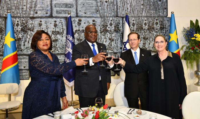 נשיא קונגו מבקר בישראל - וסוקר אמל״ח אפשרי לרכישה 