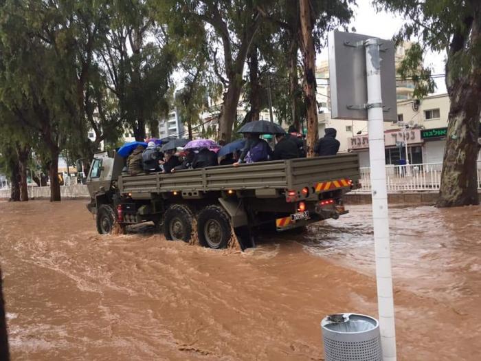 עקב הסערה: כוחות קומנדו, ים ויבשה פעלו בנהריה

