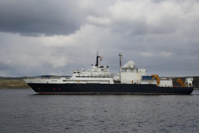מול חופי ארה"ב: ספינת הביון המתקדמת של הצי הרוסי

