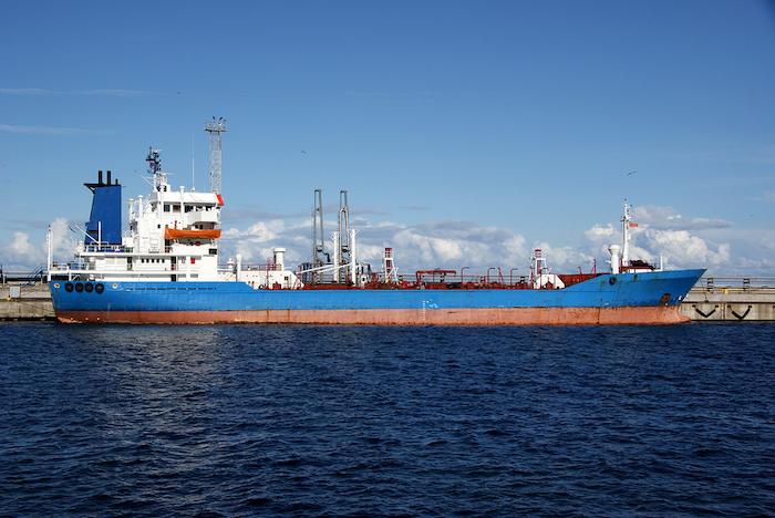 מכלית נפט נפגעה ממיקוש ימי בסמוך לנמל ג&#039;דה בסעודיה