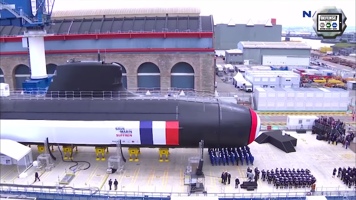 צרפת משיקה צוללת גרעינית חדשה מדגם Barracuda class