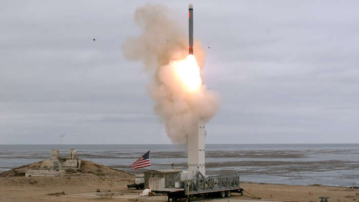 צפו: ניסוי שיגור טיל שיוט אמריקאי לטווח גדול מ-500 ק"מ
