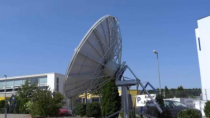 Saudi Arabia to Manufacture Satellite Equipment
