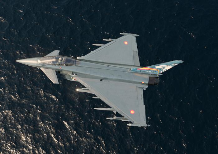 ספרד רוכשת מטוסי קרב יורופייטר טייפון