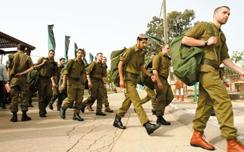 בני 18 בישראל: הרוב לא מתגייס
