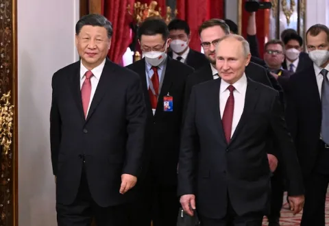 פוטין מגבה את הצעת הפסקת האש שהציעה סין למלחמה באוקראינה 