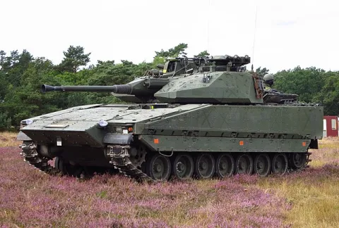 צבא שבדיה מצטייד ברק"מי CV90 נוספים מתוצרת חברת BAE Systems